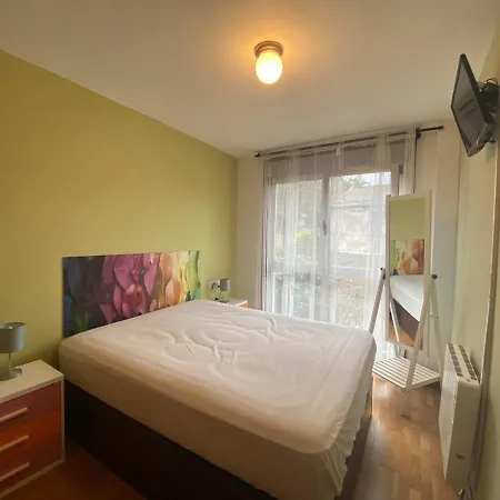 Coruna Apartment *